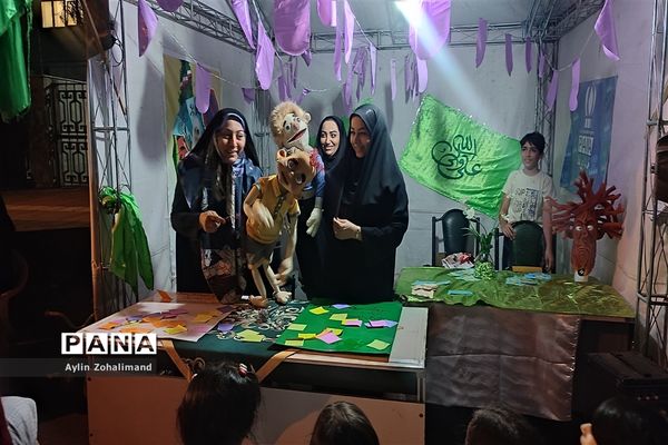 شب دوم نمایشگاه  عید غدیر در شهرستان رباط‌کریم