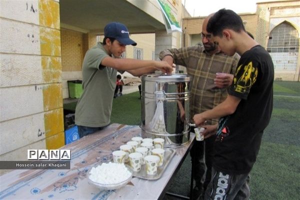 برگزاری جشن عید سعید غدیر خم در دبستان پسرانه  شاهد حیات در شیراز