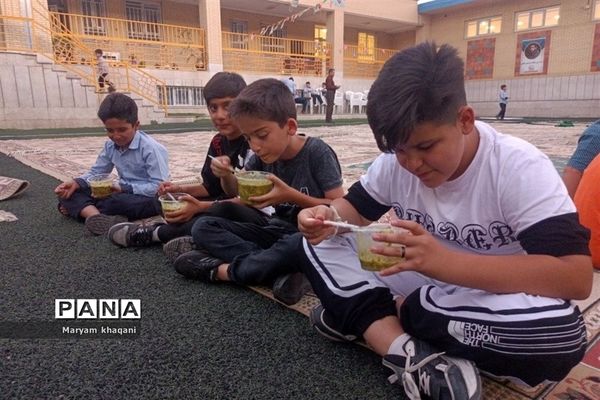 برگزاری جشن عید سعید غدیر خم در دبستان پسرانه  شاهد حیات در شیراز