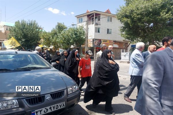 راهپیمایی عید غدیر در شهرستان فیروزکوه