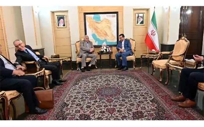 وزیر خارجه الجزایر وارد تهران شد