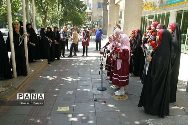اجرای گروه سرود دانش‌آموزی خواهران «نغمه سپیدار» به مناسبت گرامیداشت روز عفاف و حجاب