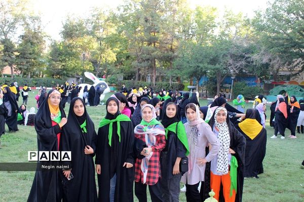 حضور پرشور دانش‌آموزان زیارت‌‌اولی استان کرمانشاه در اردوگاه ثامن‌الحجج مشهد