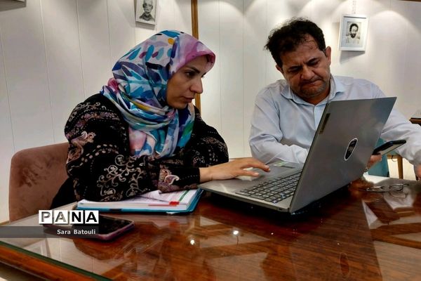 جشن کتابانه در کافه گالری برج آزادی