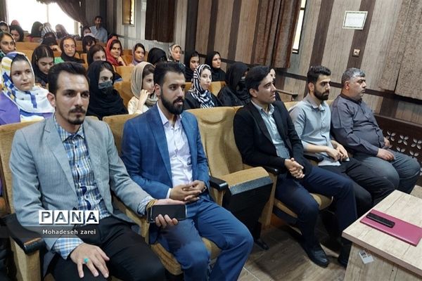 برگزاری کارگاه هدایت تحصیلی در شهرستان‌قرچک