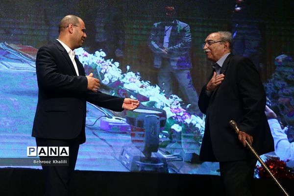 همایش ملی تکریم خیرین مدرسه‌ساز