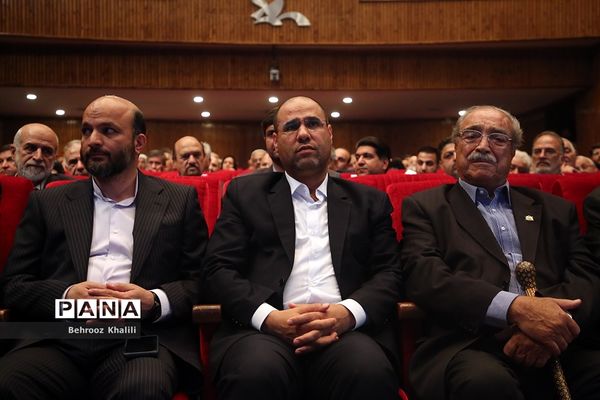همایش ملی تکریم خیرین مدرسه‌ساز