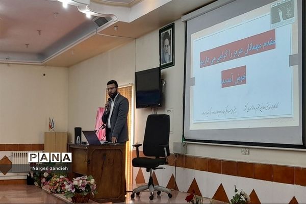 برگزاری کارگاه آموزشی ویژه معاونان و روسای ادارات سوادآموزی استان‌ها در ملارد
