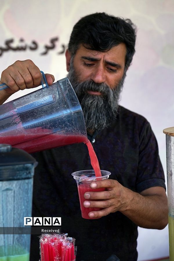 دومین‌جشنواره بستنی و‌ نوشیدنی‌های خنک