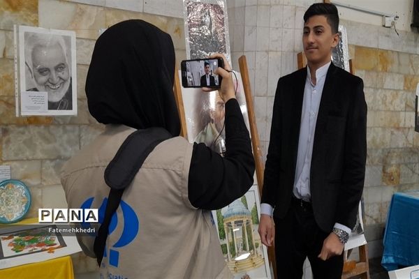 همایش استانی تقدیر از برگزیدگان  چهل و یکمین جشنواره فرهنگی هنری امید فردا در خوزستان