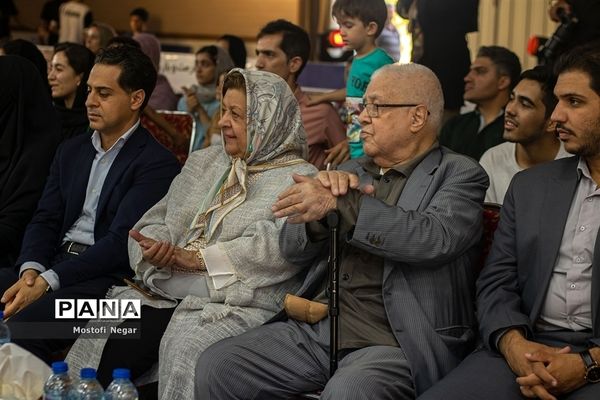 برگزاری مسابقات برگشت لیگ برتر شمشیربازی آقایان کشور در اردکان