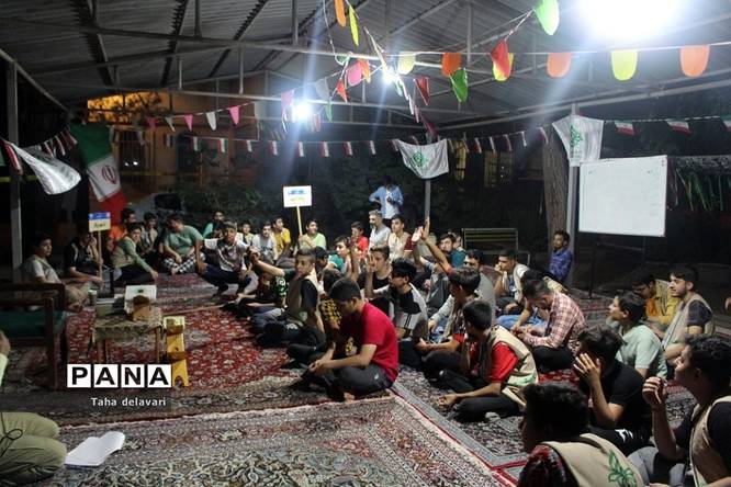 محفل انس با قرآن در اردوی یاورمربیان شهرستانهای تهران