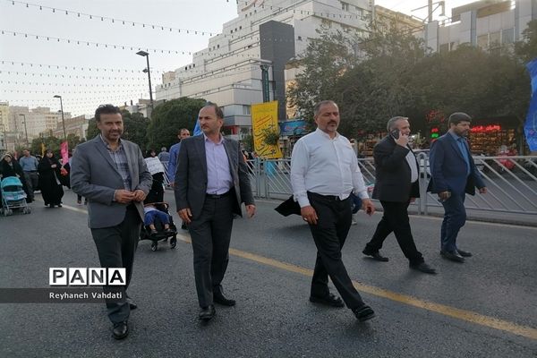 اجتماع بزرگ مردمی مدافعان حریم خانواده در مشهد