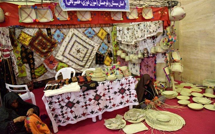 برگزاری نمایشگاه صنایع‌دستی در پارک ساحلی فلاورجان