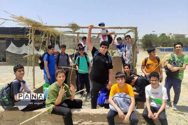 اردوی یک‌روزه دانش‌آموزان منتخب شهرستان شهریار در اردوگاه استانی شهید‌محمد منتظری