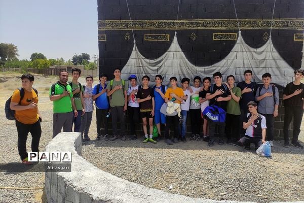 اردوی یک‌روزه دانش‌آموزان منتخب شهرستان شهریار در اردوگاه استانی شهید‌محمد منتظری