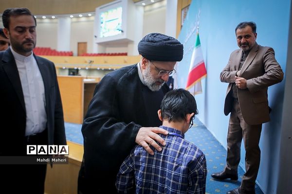 مراسم بزرگداشت هفته بهزیستی