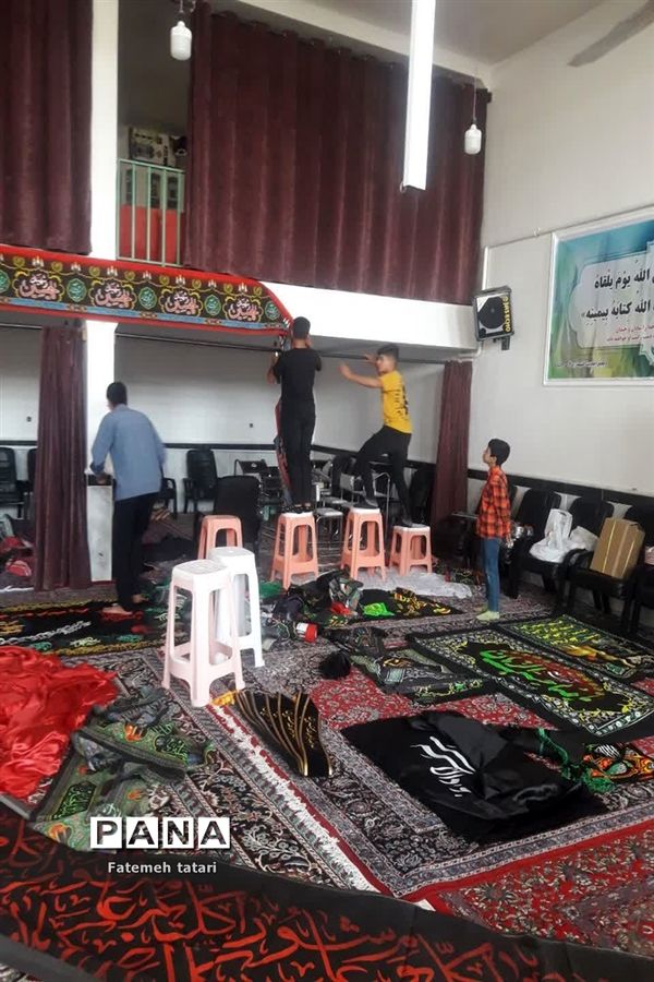 سیاه‌پوش شدن مساجد شهرستان بام و صفی‌آباد