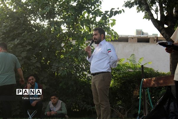 مسابقات طناب‌کشی در اردوی یاورمربیان سازمان دانش‌آموزی شهرستان‌های تهران