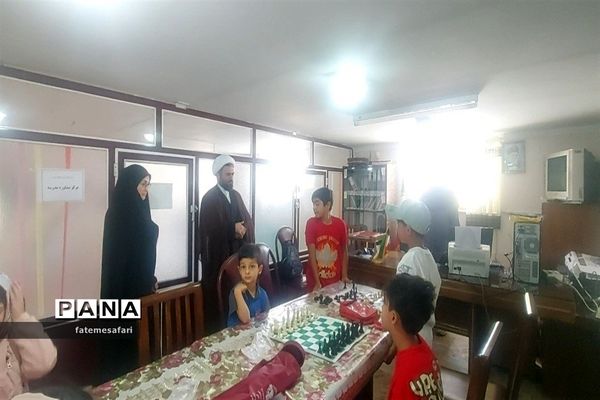 بازدید مسئولان از کانون فرهنگی ‌تربیتی شهید‌بهشتی شهرستان فیروزکوه