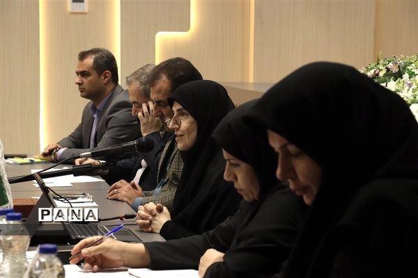 نشست خبری مدیرکل بهزیستی آذربایجان شرقی