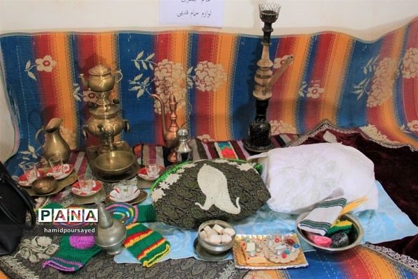 افتتاح نمایشگاه صنایع‌دستی و محصولات خانگی شهرستان ابرکوه