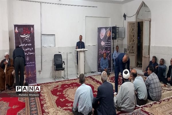نشست مسئولان هیات‌های  مذهبی در امامزاده سید‌محمد(ع) کاشمر