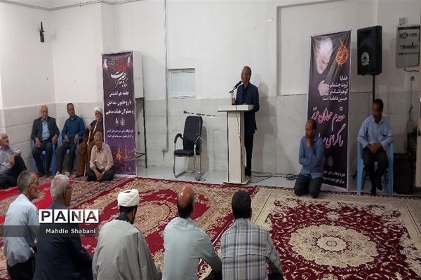 نشست مسئولان هیات‌های  مذهبی در امامزاده سید‌محمد(ع) کاشمر