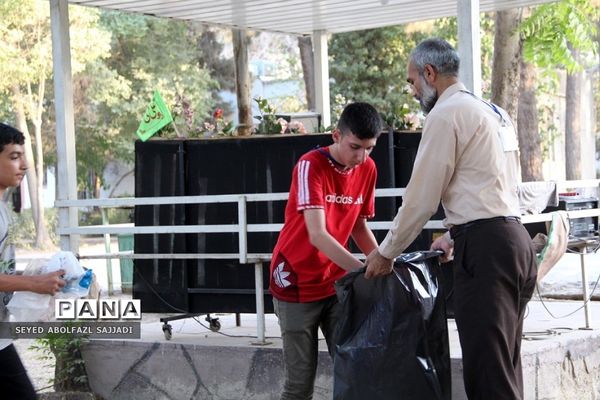 یاور مربیان عضو سازمان دانش‌آموزی حامیان محیط زیست