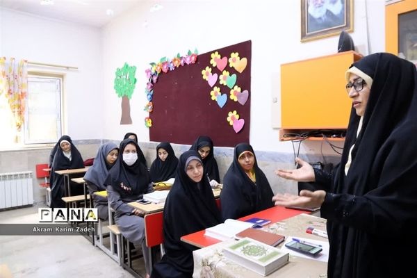 اجرای طرح اتقان جهت آموزگاران دوره ابتدایی آموزش و پرورش اسلامشهر