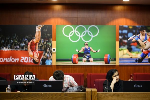 نشست خبری رئیس فدراسیون بسکتبال