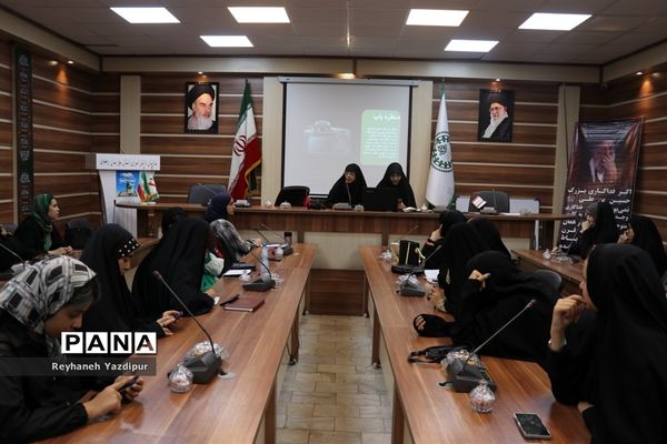 برگزاری دوره تخصصی عکاسی در سازمان دانش‌آموزی