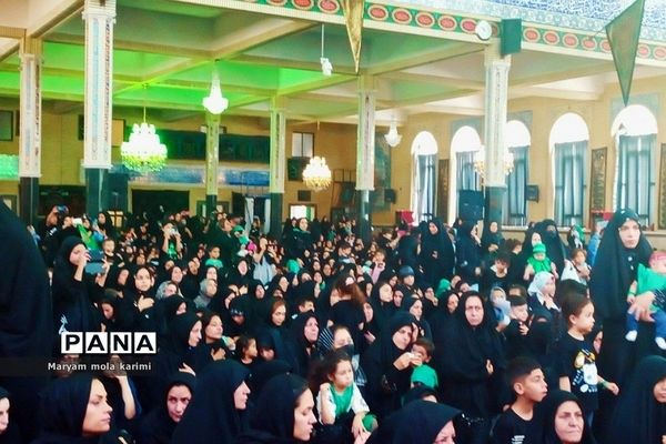 مراسم شیرخوارگان حسینی در مسجد محله قاضی دماوند