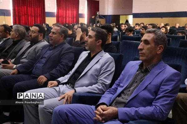 همایش توجیهی تبیینی مسئولان هیات‌های دانش‌آموزی در تبریز