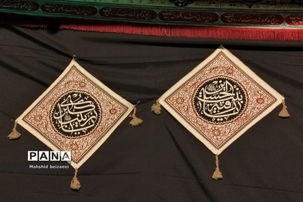 برگزاری مراسم شب‌های محرم در دبستان پسرانه شهید‌سطوتی ناحیه 5 مشهد