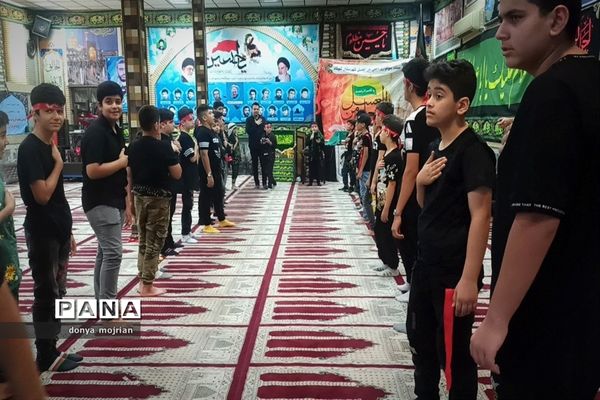 سوگواره احلی من العسل در گلوگاه