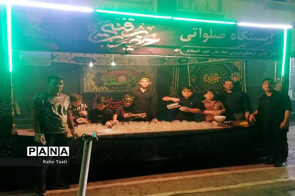 برپایی موکب حضرت رقیه (س) به دست نوجوانان عاشورایی