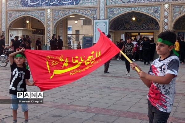 راهپیمایی دانش آموزان دهه هشتادی و دهه نودی ناحیه 3 شیراز در اعتراض به هتک حرمت قرآن کریم