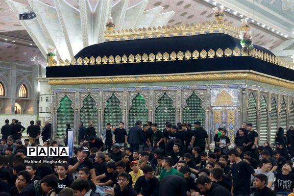 حضور دانش‌آموزان متوسطه اول منطقه ۱۳ در سوگواره احلی من العسل