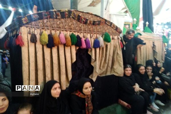 مراسم عزاداری شب تاسوعای حسینی در محله دولت آباد