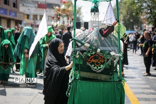 عزاداری تاسوعای حسینی (ع) در هیات کربلایی‌های مقیم تهران