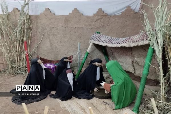 برپایی نمایشگاه روضه رضوان در شهر آئینی و مذهبی نوش‌آباد