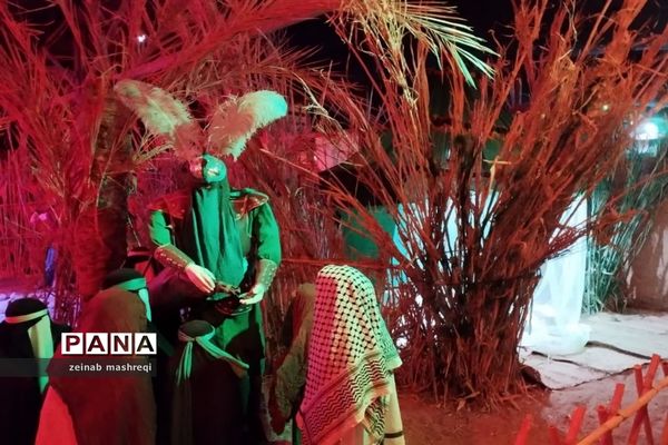 برپایی نمایشگاه روضه رضوان در شهر آئینی و مذهبی نوش‌آباد