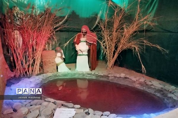 برپایی نمایشگاه روضه رضوان در شهر آئینی و مذهبی نوش‌آباد