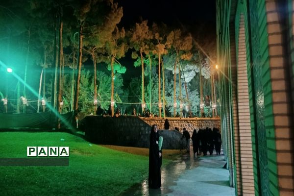برگزاری مراسم دهه اول محرم به مدت دوازده‌ شب عزاداری در مصلای الغدیر دانشگاه اصفهان