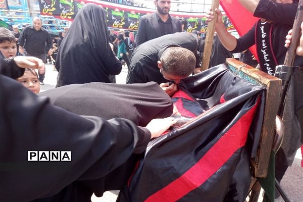 مراسم عزاداری روز عاشورای حسینی در شهرستان محمودآباد