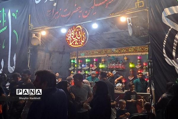 برگزاری مراسم پذیرایی خیابانی در موکب‌های مشهد