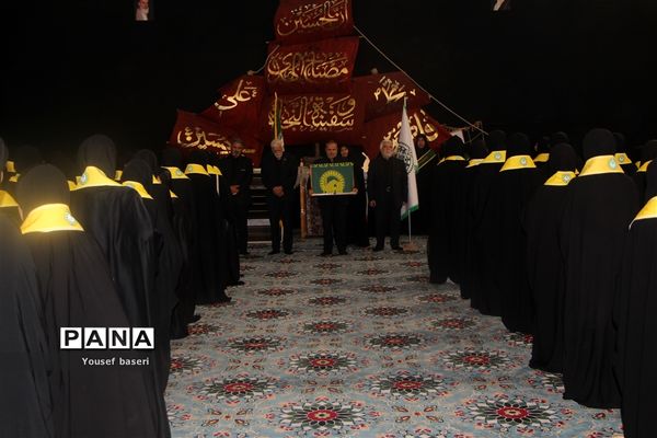 اعزام ۱۲۰ دانش‌آموز دختر زیارت‌اولی یزدی به مشهد مقدس
