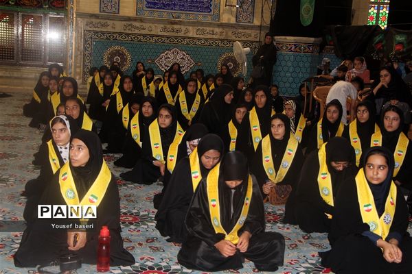 اعزام ۱۲۰ دانش‌آموز دختر زیارت‌اولی یزدی به مشهد مقدس