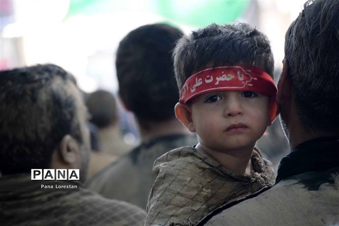 آیین «گل مالی»؛ عاشورای لرستان